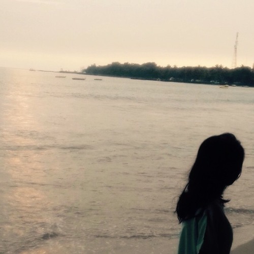 Raisa Usai Di Sini Official Music Video Youtube