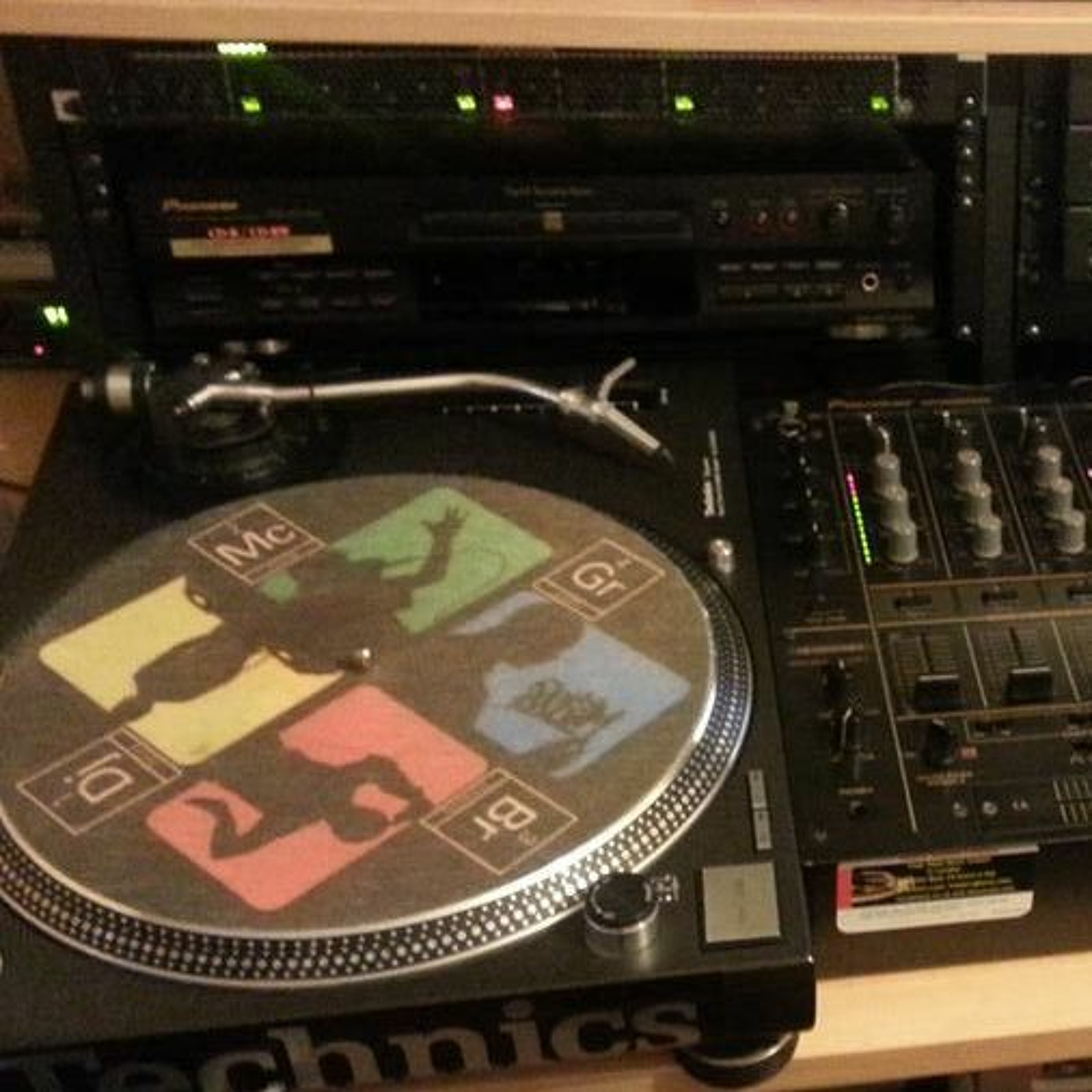 DJ Frankie Dee