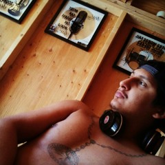 jheneaikotheworst-Inklez.mp3