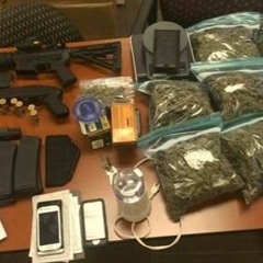 Get Em In Get Em Out - OMGitsBeezy Ft. Neko Santino