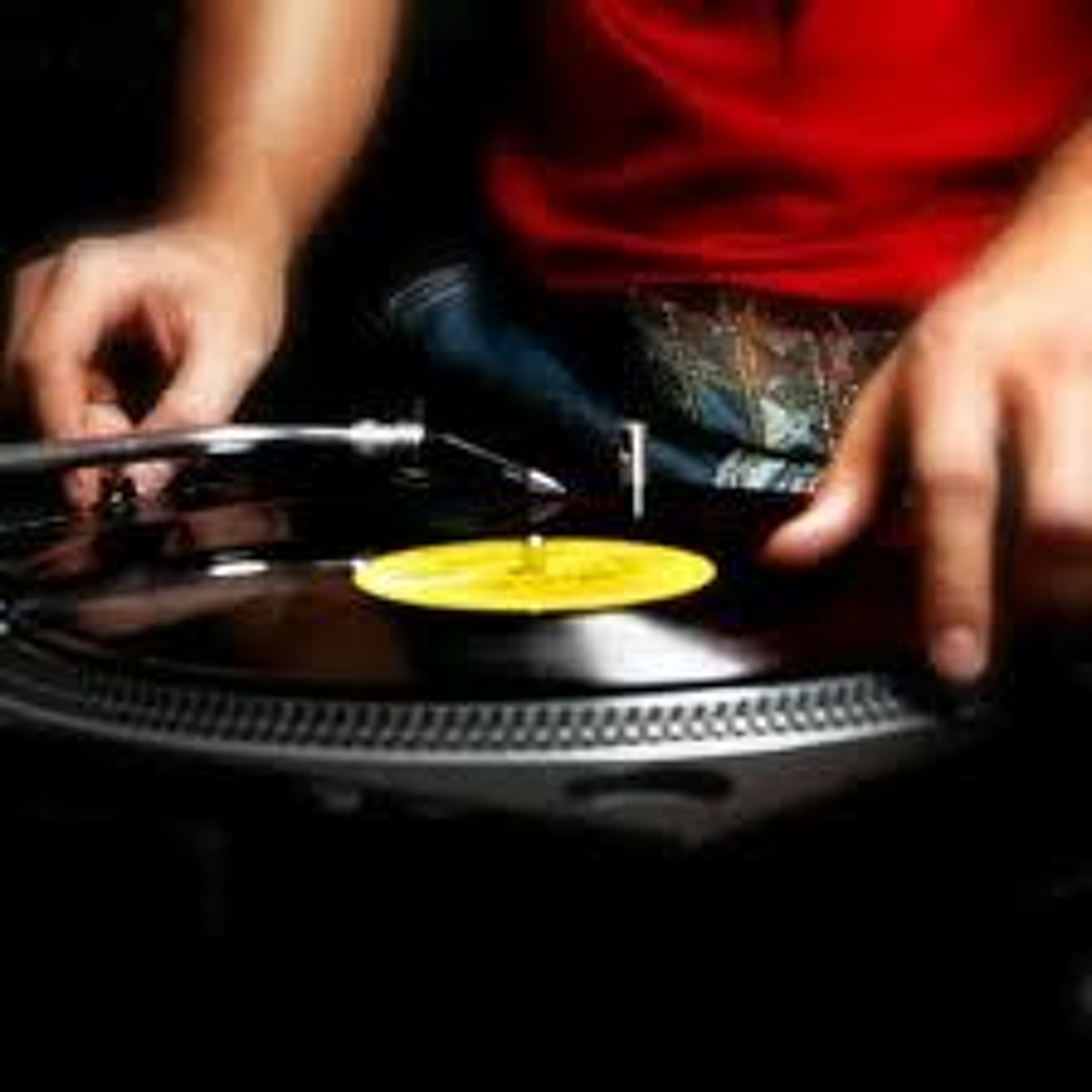 DJ Frankie Dee