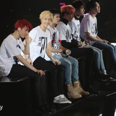 GOT7 - LOVE IS SIMPLE - FLY In Shanghai