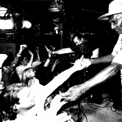 LIVE @ Gips Place- It Hurts Me Too