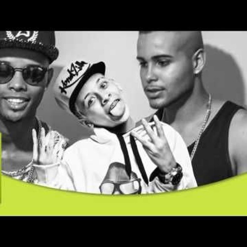 MC Pedrinho E MCs Zaac E Jerry   Solta O Beat Envolvente (Cris Fontedofunk DJ) 2016