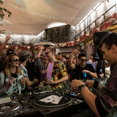 Electronix music dj mixes recorded at parties and festivals around the world by RifRaf