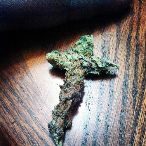 Stream smoke something by Jones Finley Listen online for free on