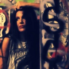 Larry - Evanthia Bilionis