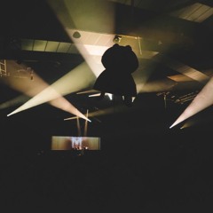MOLECULE - 5 22 AM (Live In Transmusicales)