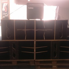 Pirate family - On bouffe un carton ?