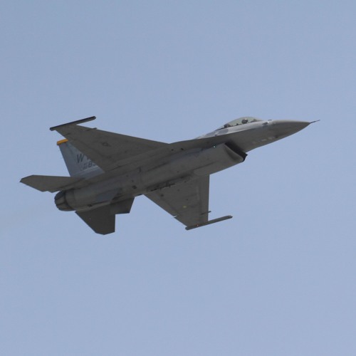 Sound of F16 Fighting Falcon