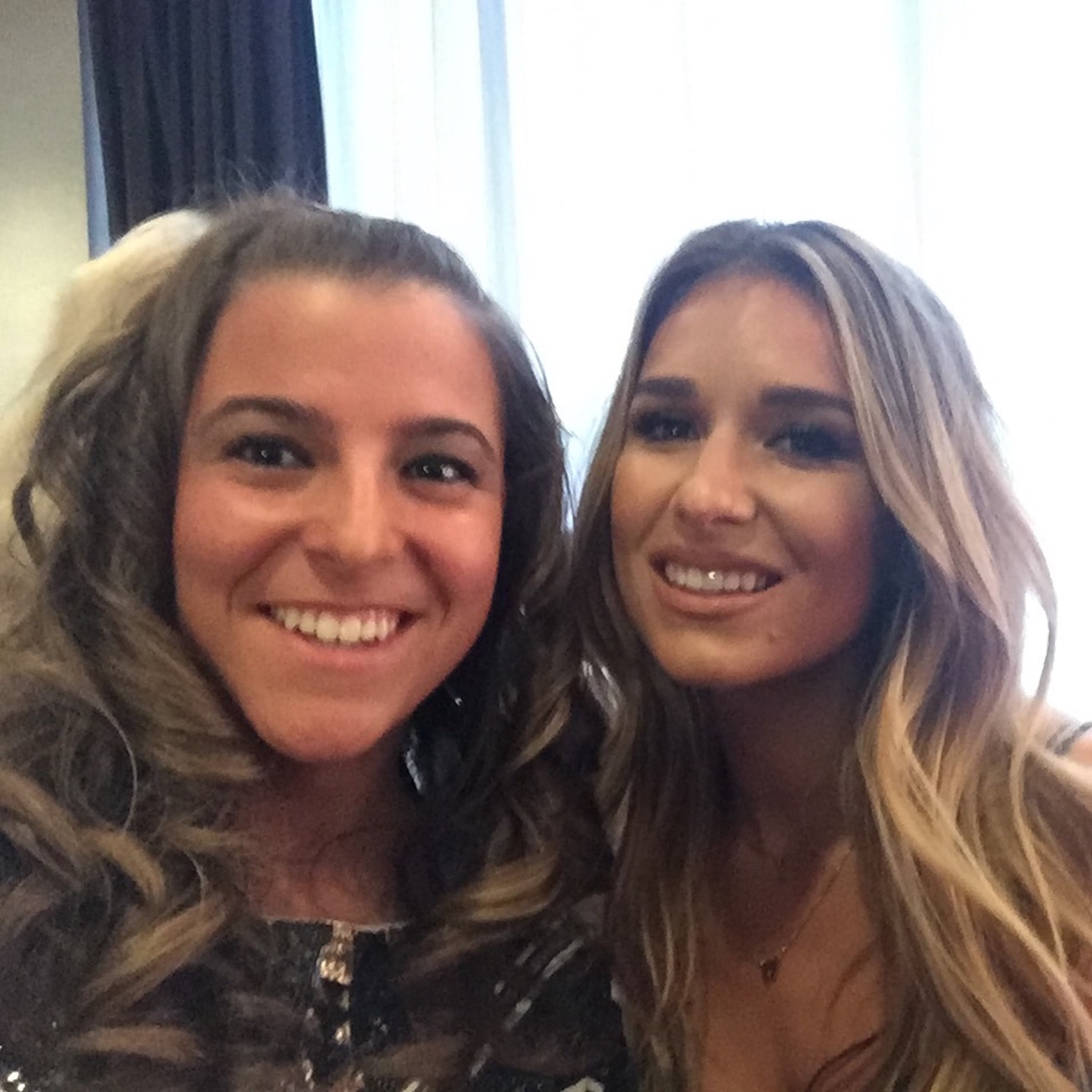 Jessie James Decker episode artwork