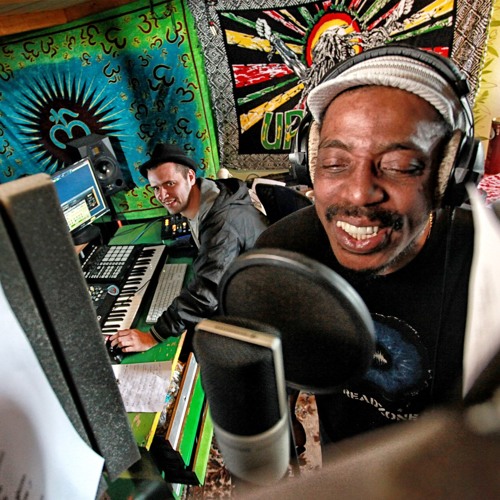 MikkiM & Earl 16 - Dancehall Unity