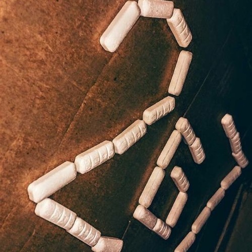 Lil Trust/V.O.T.G - Cant See Me