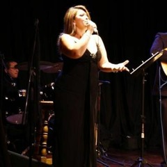 AUNQUE SE ME ROMPA LA PIEL (de Roque Farías) LENNY SANCHEZ