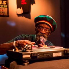 Jah Observer on High Bass sound system @ Paris (Complexe 13'53)