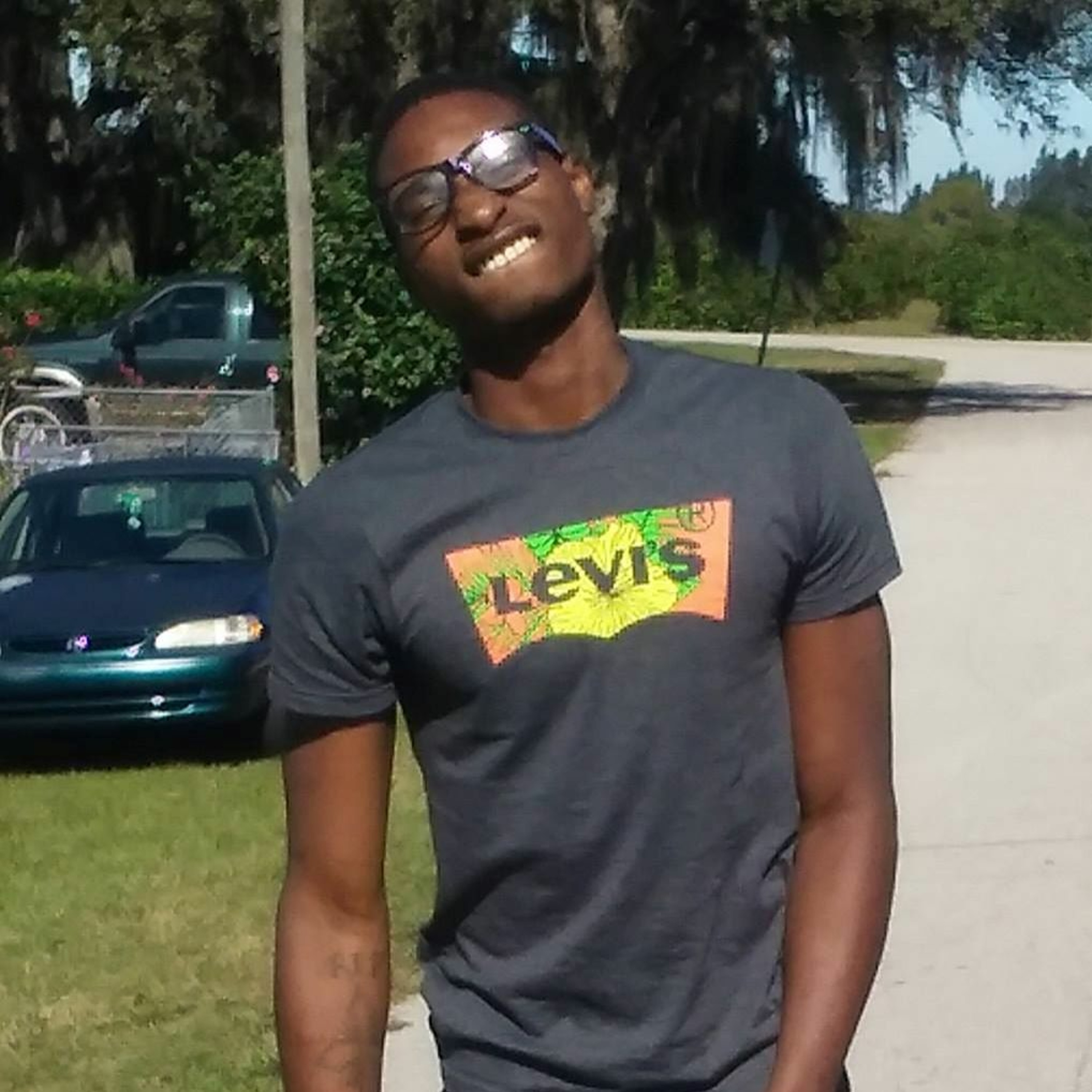Isaiah Dennis