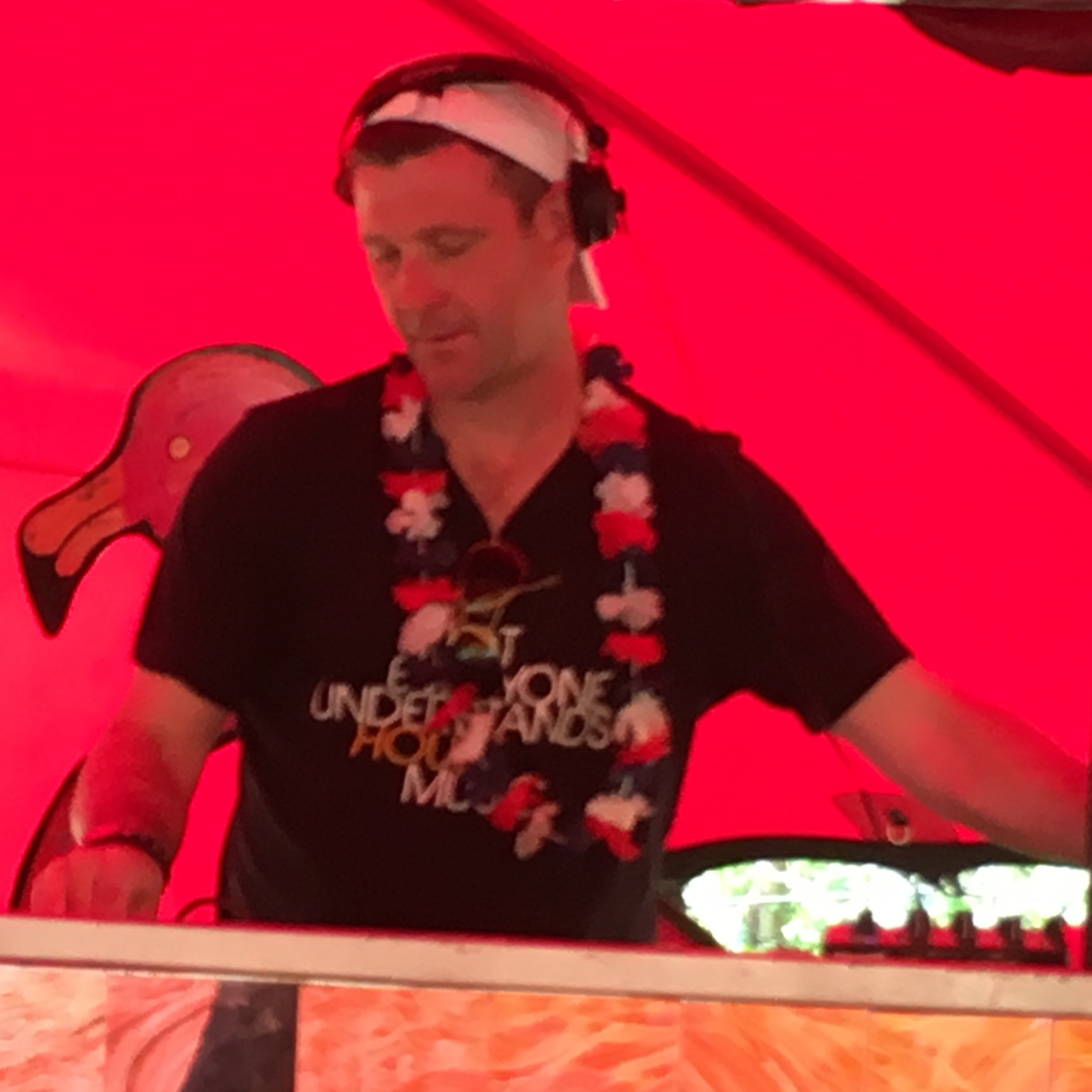 Simon Lloyd