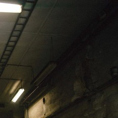 Kiss R. Barnabás - Kitörések (2015)