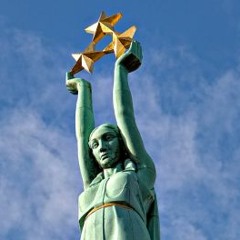 Div Dūjiņas Gaisā Skrēja (Two Doves Bolted Into  The Blue)- Performed by Sunday Night Singers