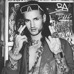 RiFF RAFF - TiP TOEiN iN MY JAWWWDiNS (tr4p rmx)