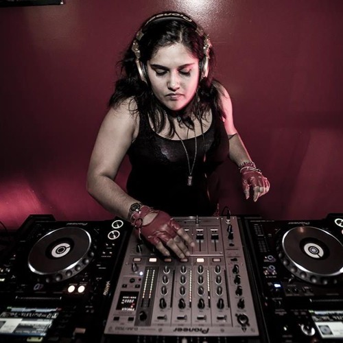 "A State of Confetti: A Live Radio Mix"