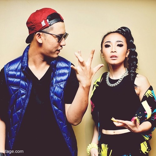 SOUNDWAVE - Genie In A Bottle & Cukup Siti Nurbaya (Audio) - The Remix NET