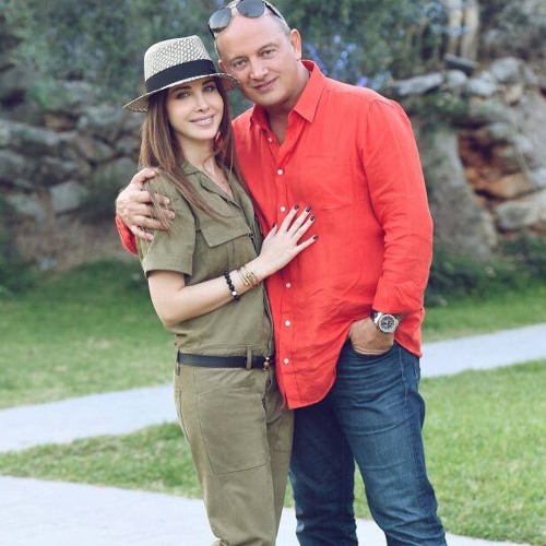 Nancy Ajram - À Toi To Her Husband DR:Fadi نانسى عجرم - تغنى فرنسى