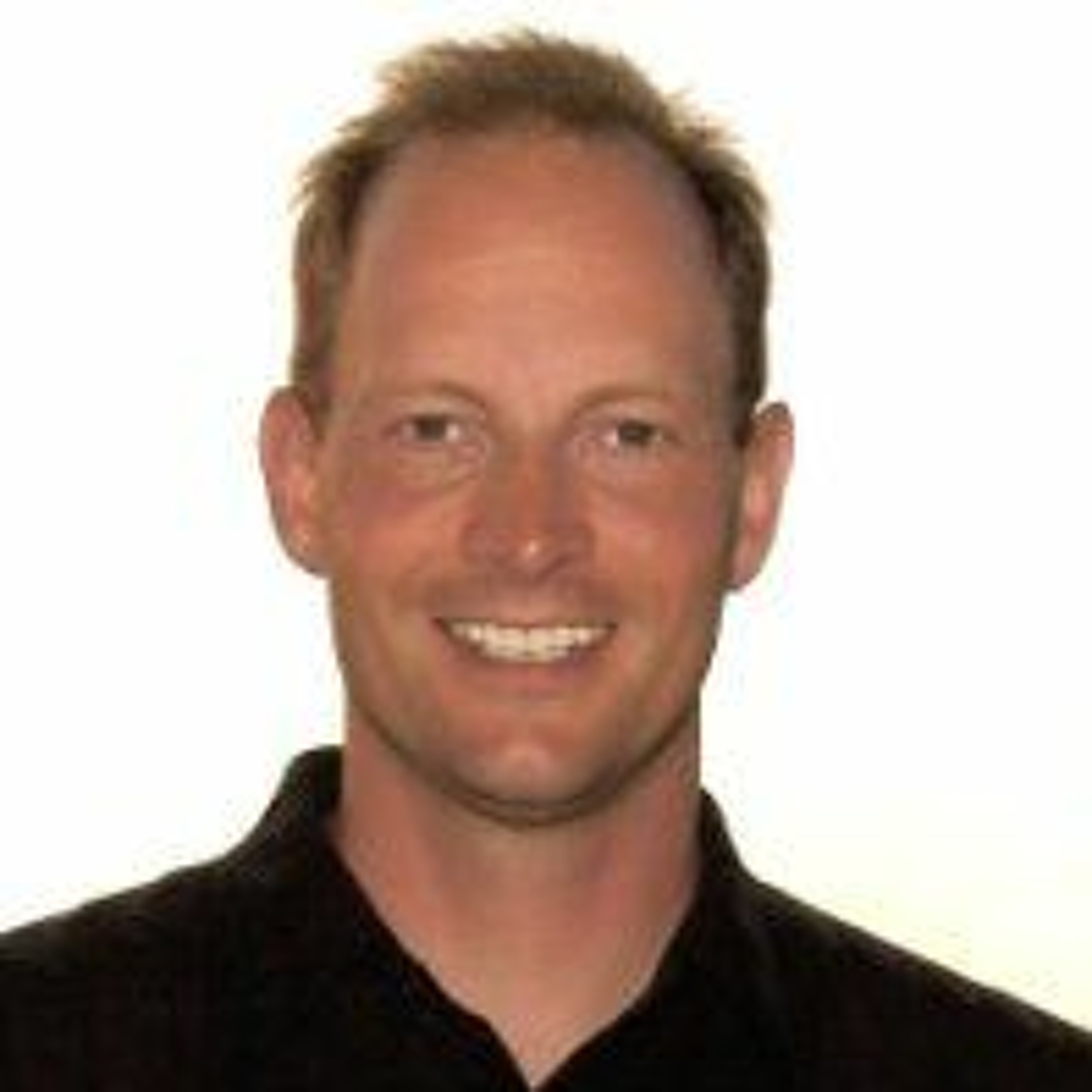 The Job of Marketing - Show #1 with Holger Schulze episode artwork