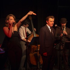 Louis Prima Medley:  Pennies, I Wanna Be Like You, When You're Smiling (live)