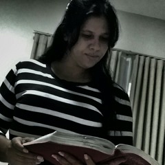 Pai em nome de Jesus entra em nossas casas..