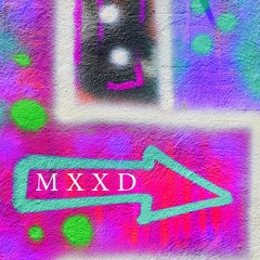 M X X D