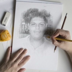 مصطفي قمر خسارة