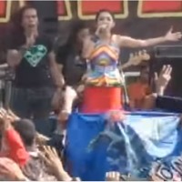 BIRUNYA CINTA - Rena KDI Feat Shodiq - OM MONATA Dangdut Koplo Terbaru 2015