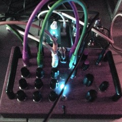 7.62 / vagonček, poln zajčjih kož