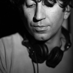 Darren Roach Vinyl Mix artist of the weekend Eilo Radio