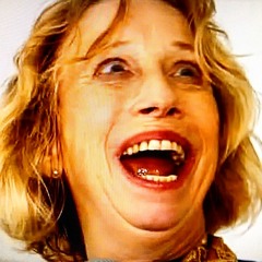 3AM TiP TOe-iN 2 THe BATHROOM - SMOKe & SLeeZe