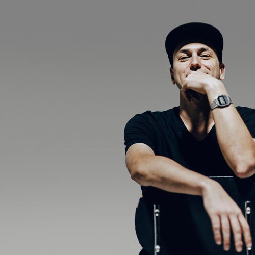 Premiere: M.in & Pete Kaltenburg "Be A Better You" (Dosem Remix)