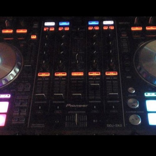 WALLACE THREEOPTIC - FIRST RUN WITH MY NEW PIONEER DDJ-SX2 08-06-16