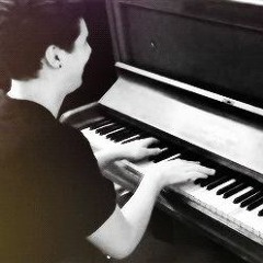 Dan Howell Playing Ingenue [Edited to be Longer]