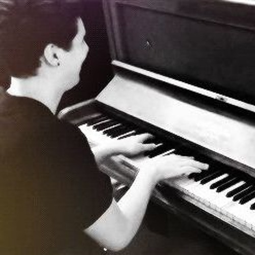 Dan Howell Playing Ingenue [Edited to be Longer]