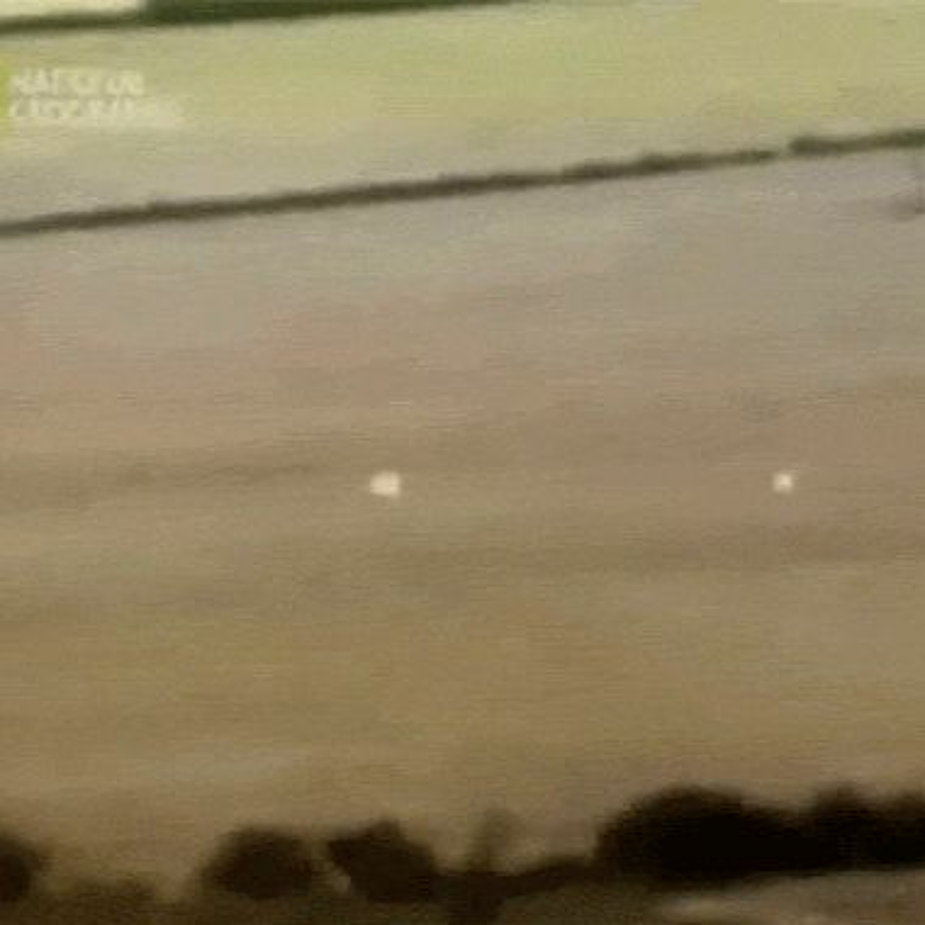 如何用英语报告UFO目击事件