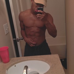 Dee Stackz - Izzo (Freestyle)