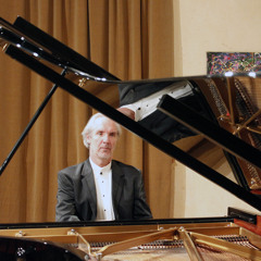 Variations on a Theme of Chopin by Federico Mompou