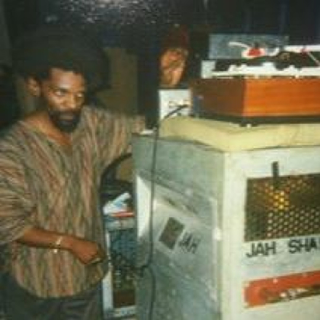 artworks-000167039948-0i0lbs-