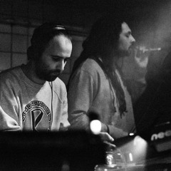 Orson & SGT Pokes @ VERSION 23-4-2016 Ohm