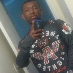 TracyBlocc33 - Niggas Ain't