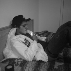 I DONT SELL MOLLY NO MORE REMIX - FUCKINALEX-