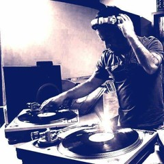 WAVcast 11 // DJ Mando Italo