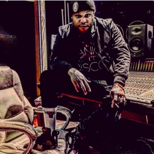 03 - Die A Legend (Feat Dios Moreno) (DatPiff Exclusive)