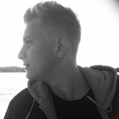 Äldre - Niklas Lind